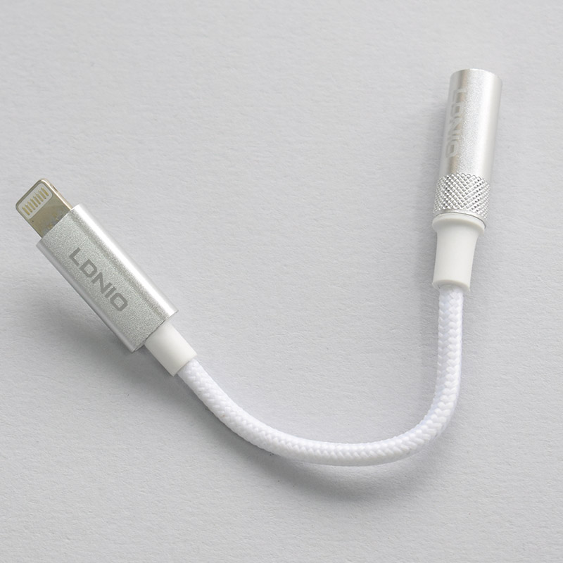 adapter ldnio lsy80i 3.5mm za slusalice iphone lightning na 3.5mm beli-adapter-ldnio-lsy80i-35mm-za-slusalice-iphone-lightning-na-35mm-beli-160330-265050-160330.png