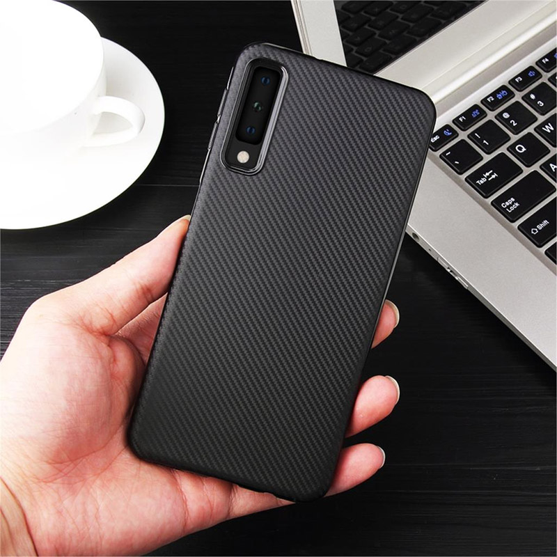 maska carbon fiber za samsung s25 edge crna-maska-carbon-fiber-za-samsung-s25-edge-crna-164495-289426-164495.png